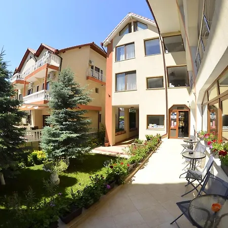 Red Apartament *